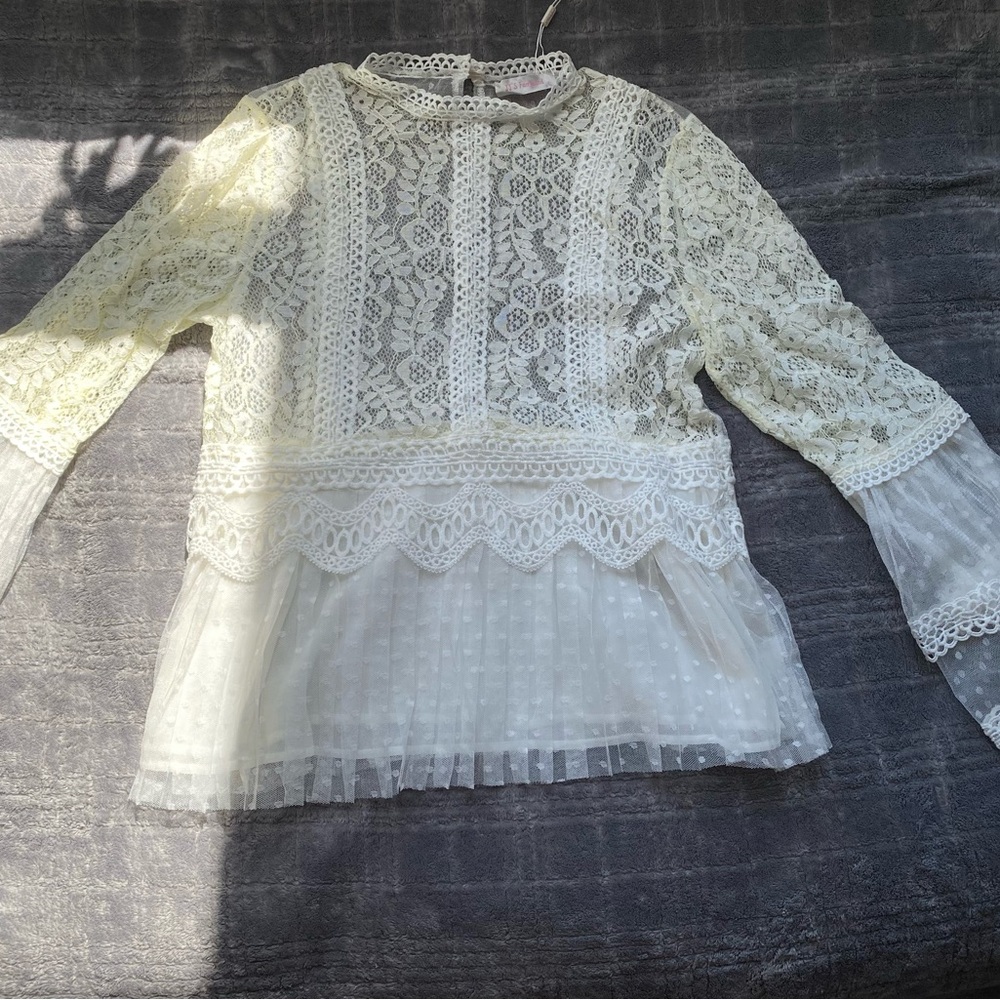 White lace top